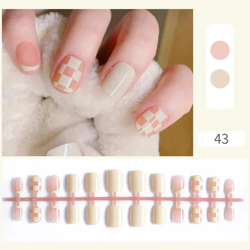 24pcs Sweet Summer Fake Nails Patches Pink Glitter Nude Press on Nails Women Wearable Nail Art Stickers Full Finished False Nail