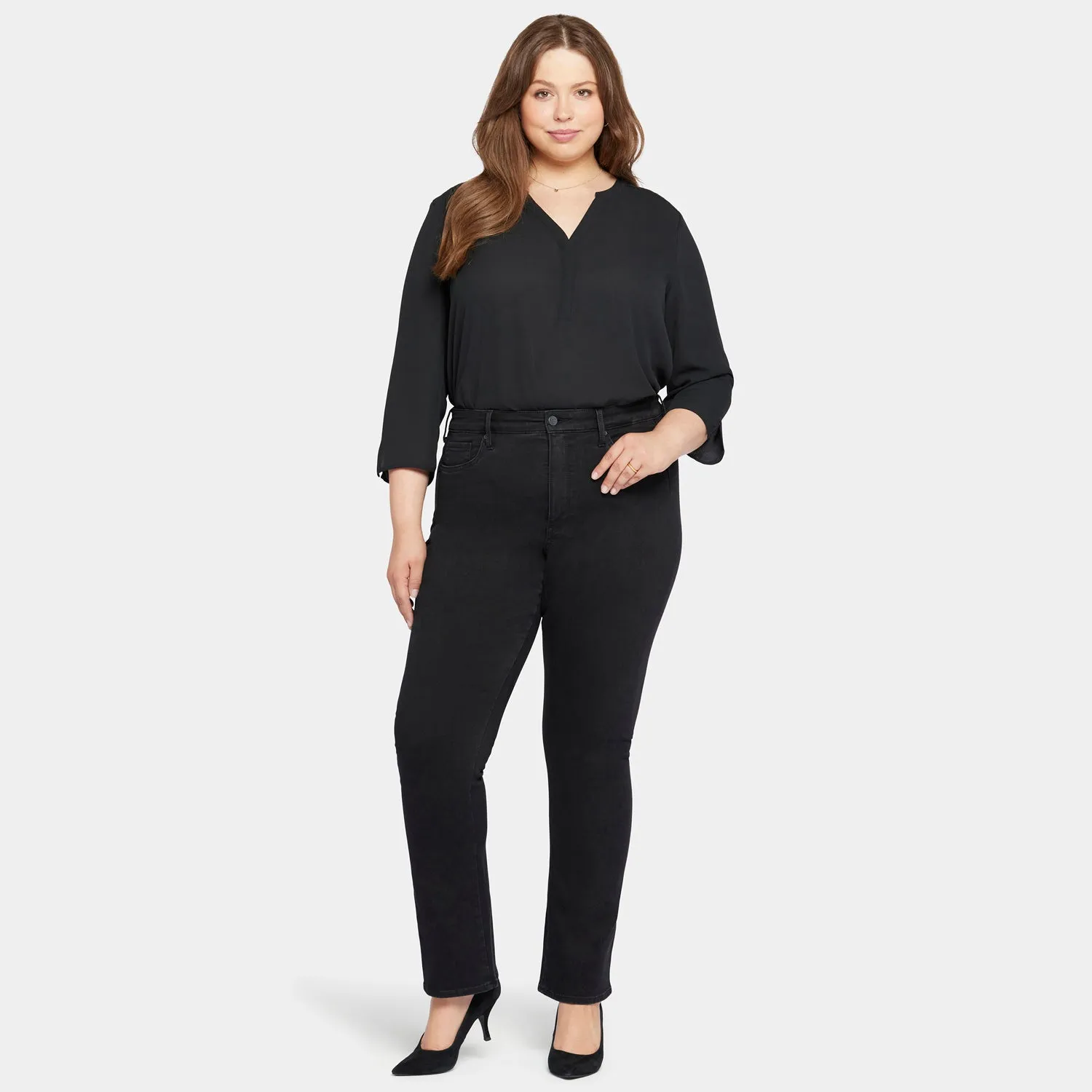 Le Silhouette Slim Bootcut Jeans In Plus Size - Stellar