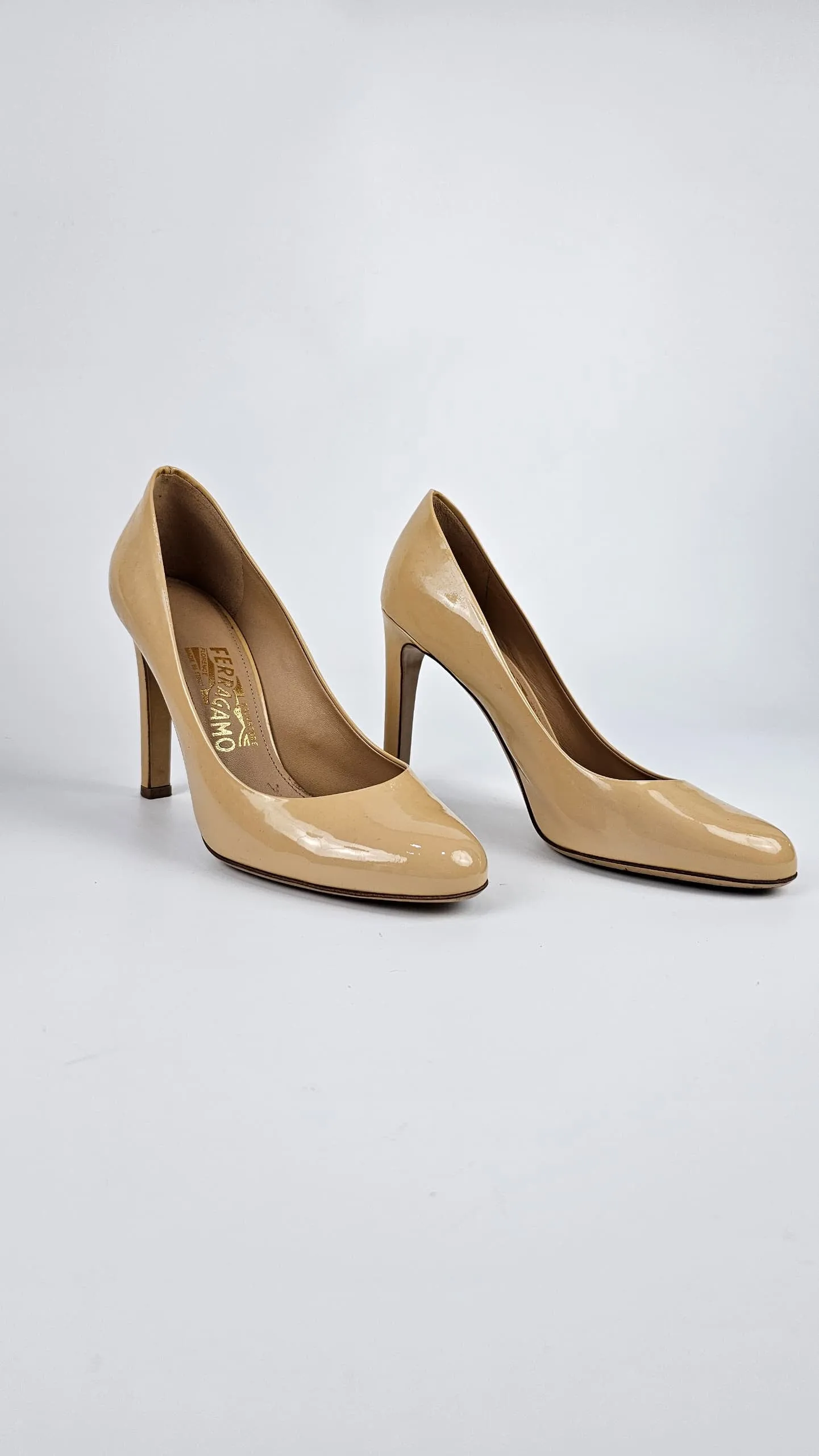 Leo 100 Beige Patent Heels