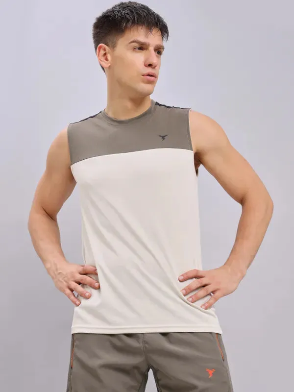 Men Colorblock Slim Fit Crew Neck Innerwear Vest with TECHNO COOL 