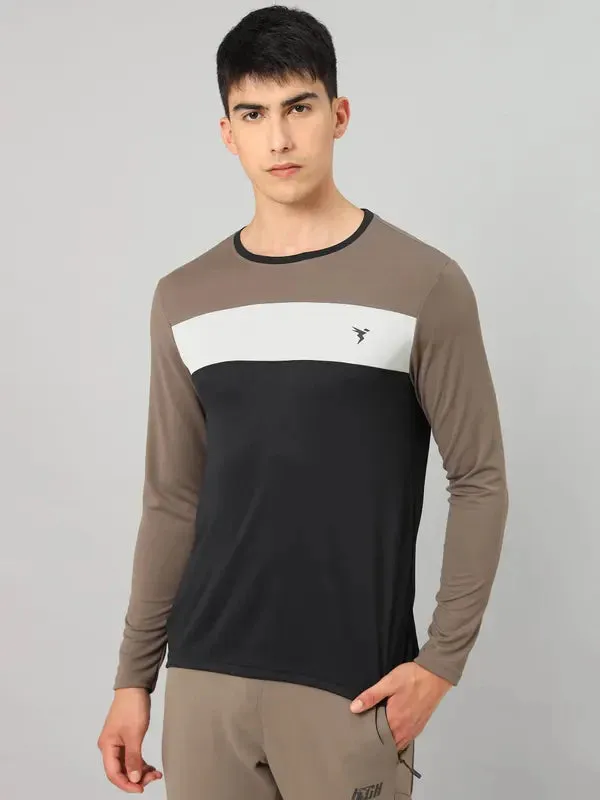 Men Colorblock Slim Fit Crew Neck T-shirt with MATPIQ