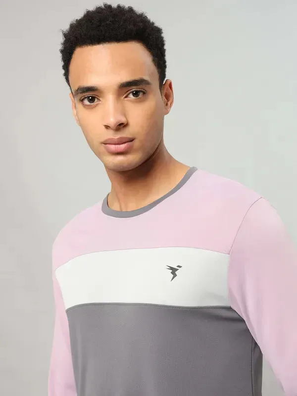 Men Colorblock Slim Fit Crew Neck T-shirt with MATPIQ