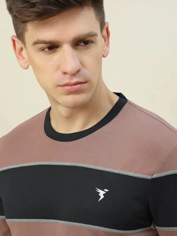 Men Colorblock Slim Fit Crew Neck T-shirt with TECHNO COOL 