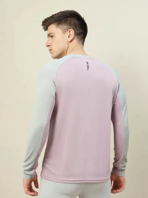 Men Colorblock Slim Fit Crew Neck T-shirt with TECHNO COOL 