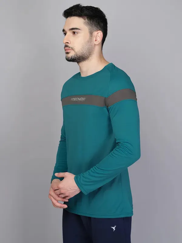 Men Colorblock Slim Fit Crew Neck T-shirt with TECHNO COOL 