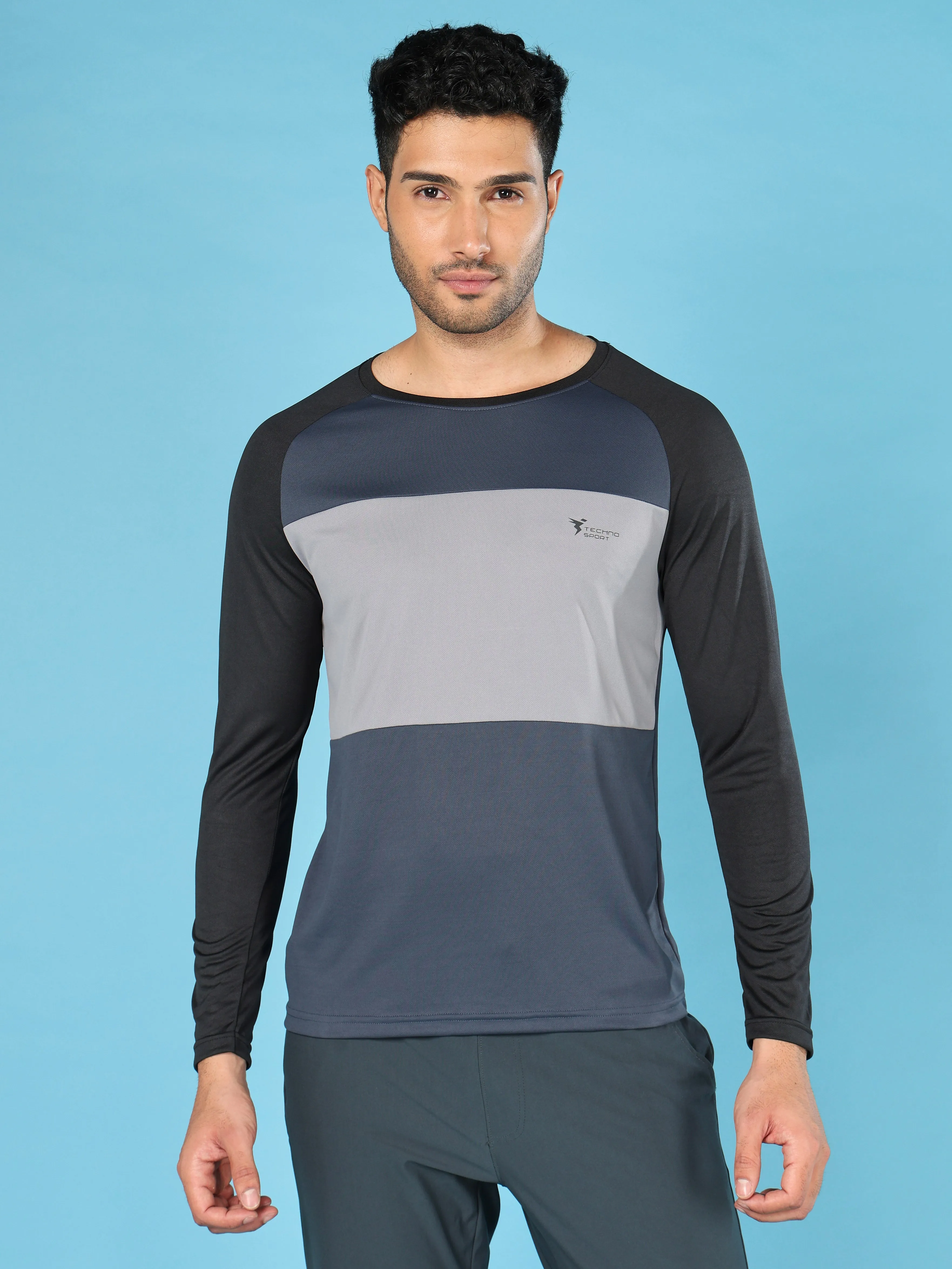 Men Colorblock Slim Fit Crew Neck T-shirt with TECHNO COOL 