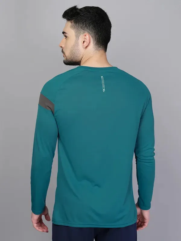 Men Colorblock Slim Fit Crew Neck T-shirt with TECHNO COOL 