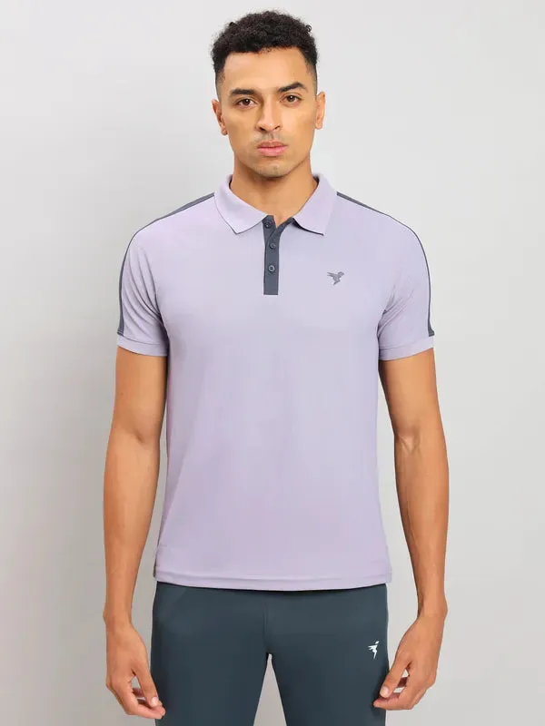 Men Colorblock Slim Fit Polo T-shirt with MATPIQ