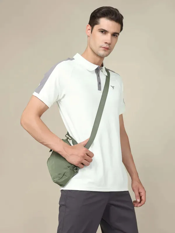 Men Colorblock Slim Fit Polo T-shirt with MATPIQ