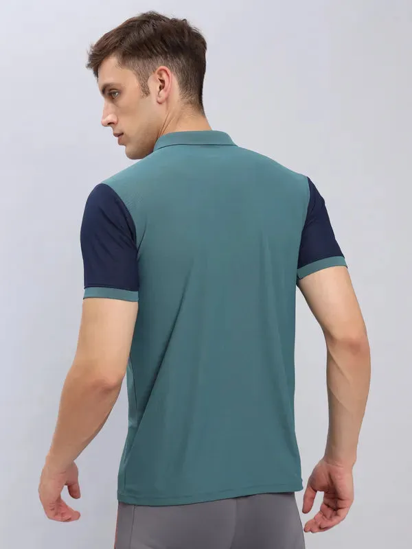 Men Colorblock Slim Fit Polo T-shirt with MATPIQ