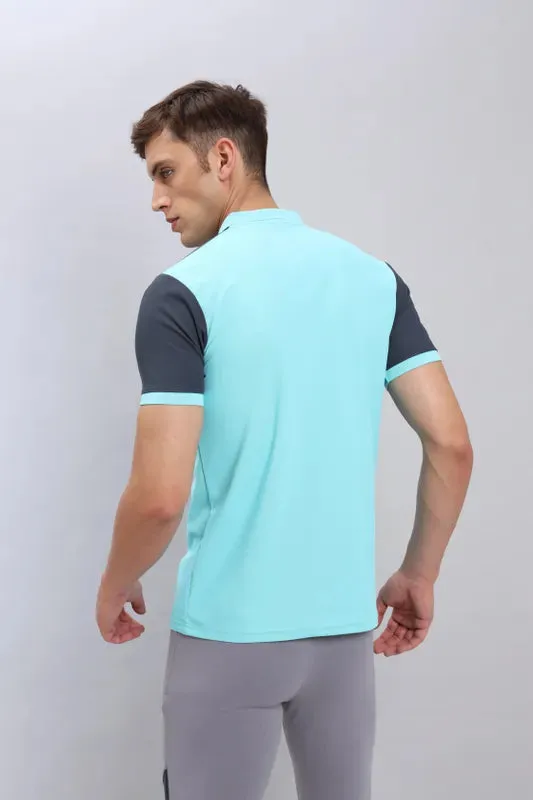 Men Colorblock Slim Fit Polo T-shirt with MATPIQ