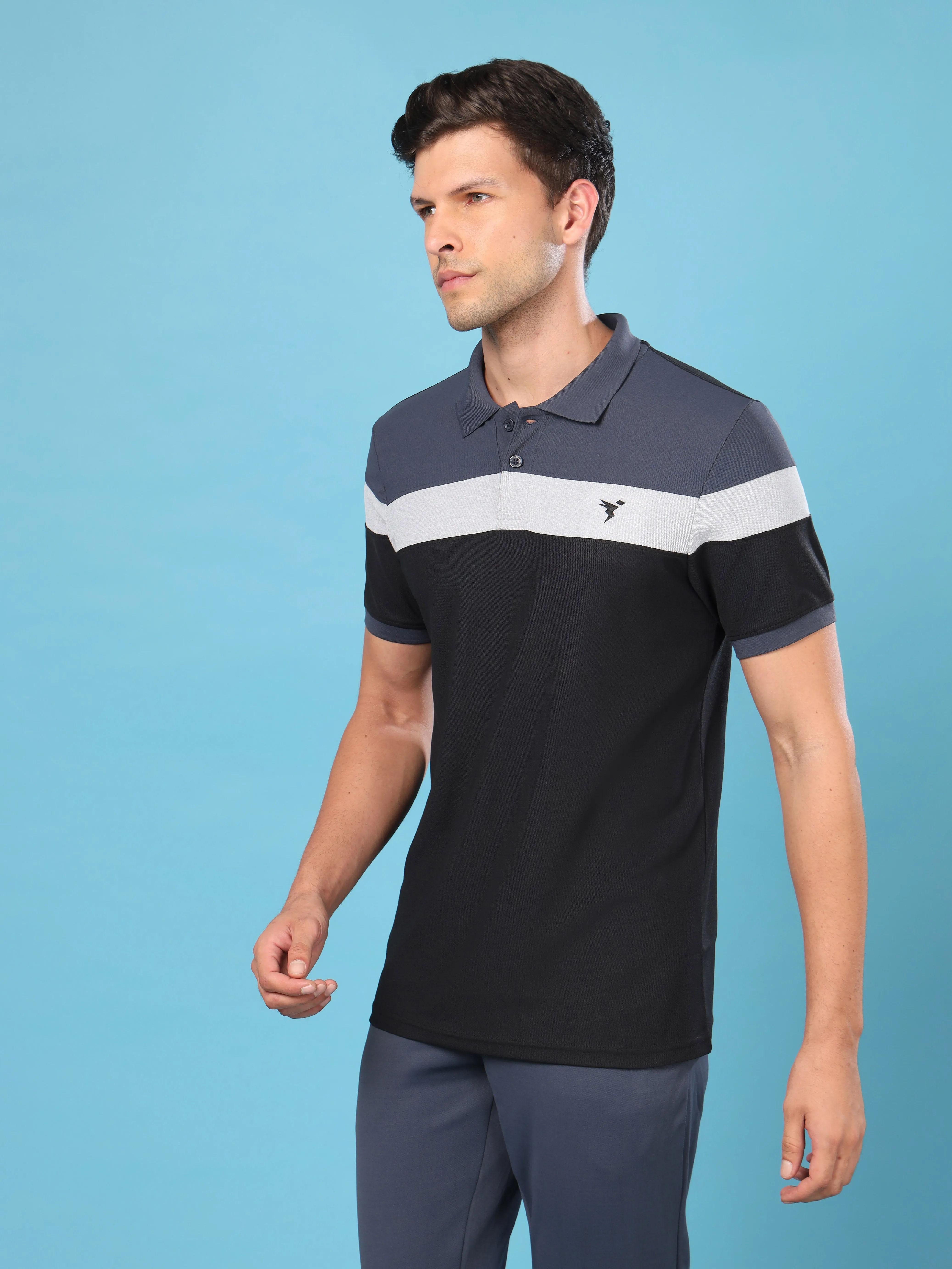 Men Colorblock Slim Fit Polo T-shirt with MATPIQ