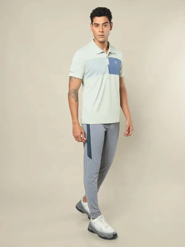 Men Colorblock Slim Fit Polo T-shirt with TECHNO COOL 