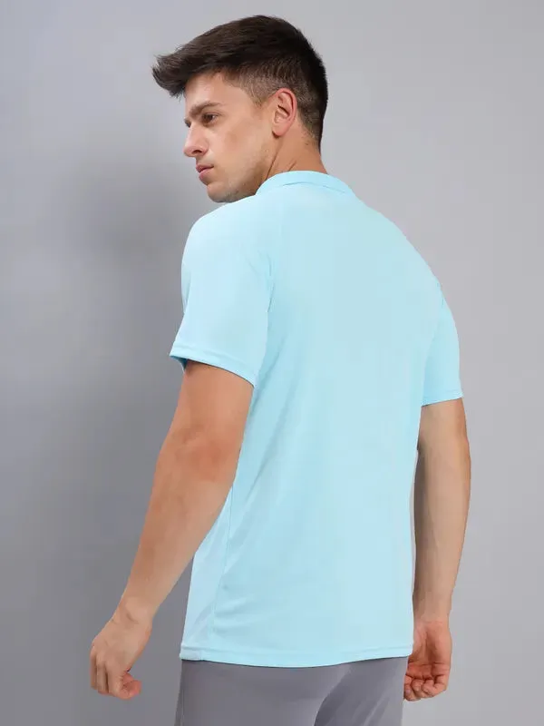 Men Colorblock Slim Fit Polo T-shirt with TECHNO COOL 