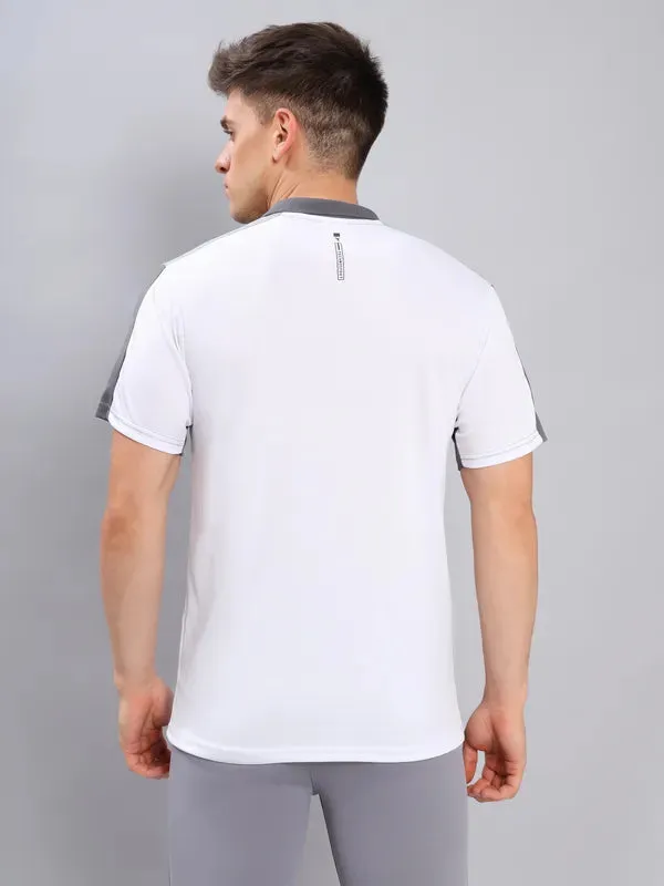 Men Colorblock Slim Fit Polo T-shirt with TECHNO COOL 