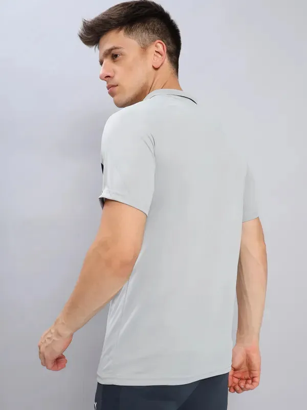 Men Colorblock Slim Fit Polo T-shirt with TECHNO COOL 