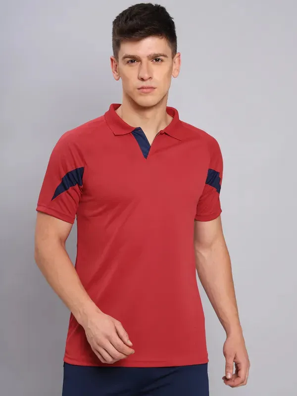 Men Colorblock Slim Fit Polo T-shirt with TECHNO COOL 