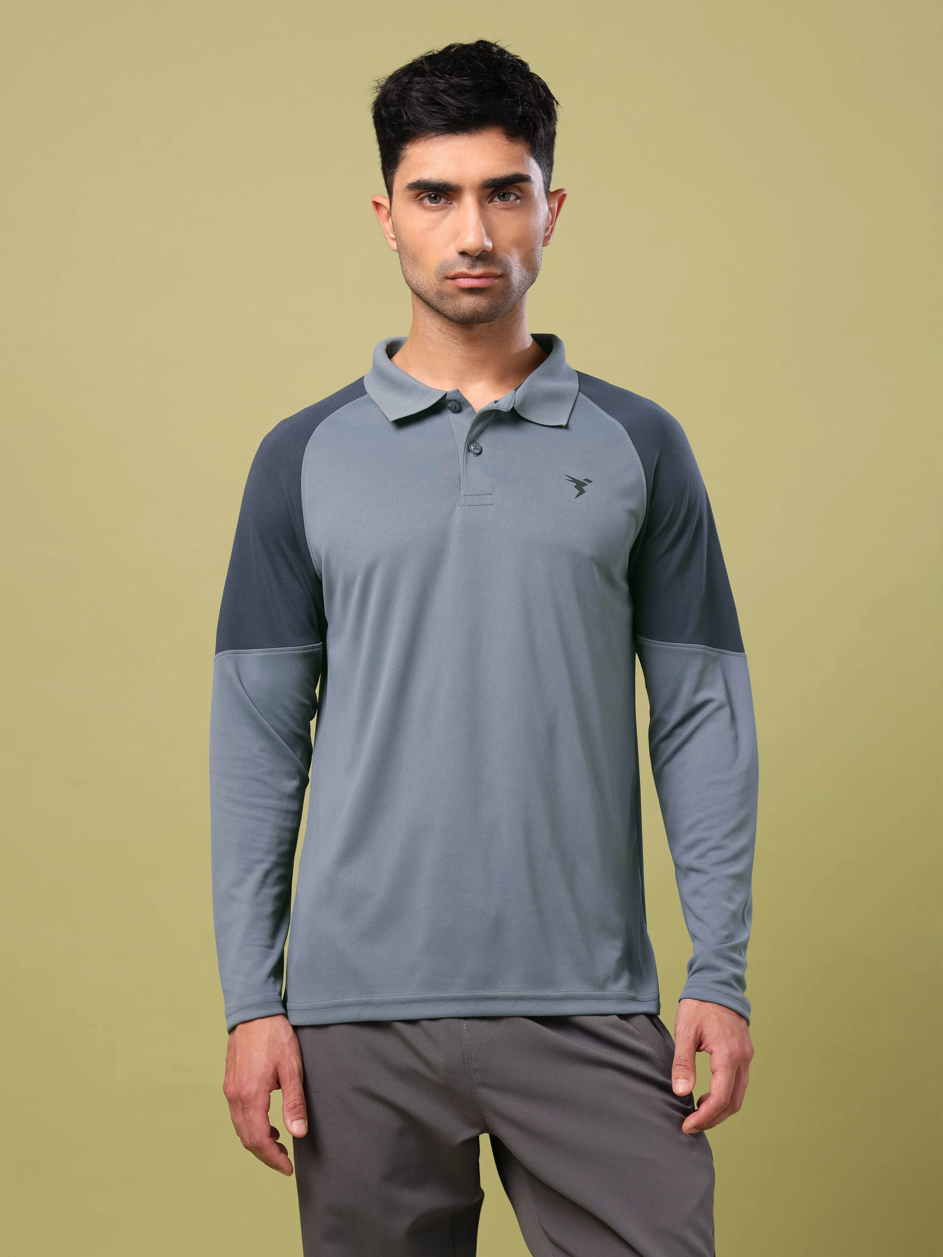 Men Colorblock Slim Fit Polo T-shirt with TECHNO COOL 