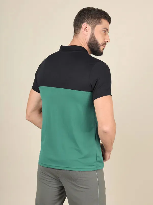 Men Colorblock Slim Fit Polo T-shirt with TECHNO COOL 