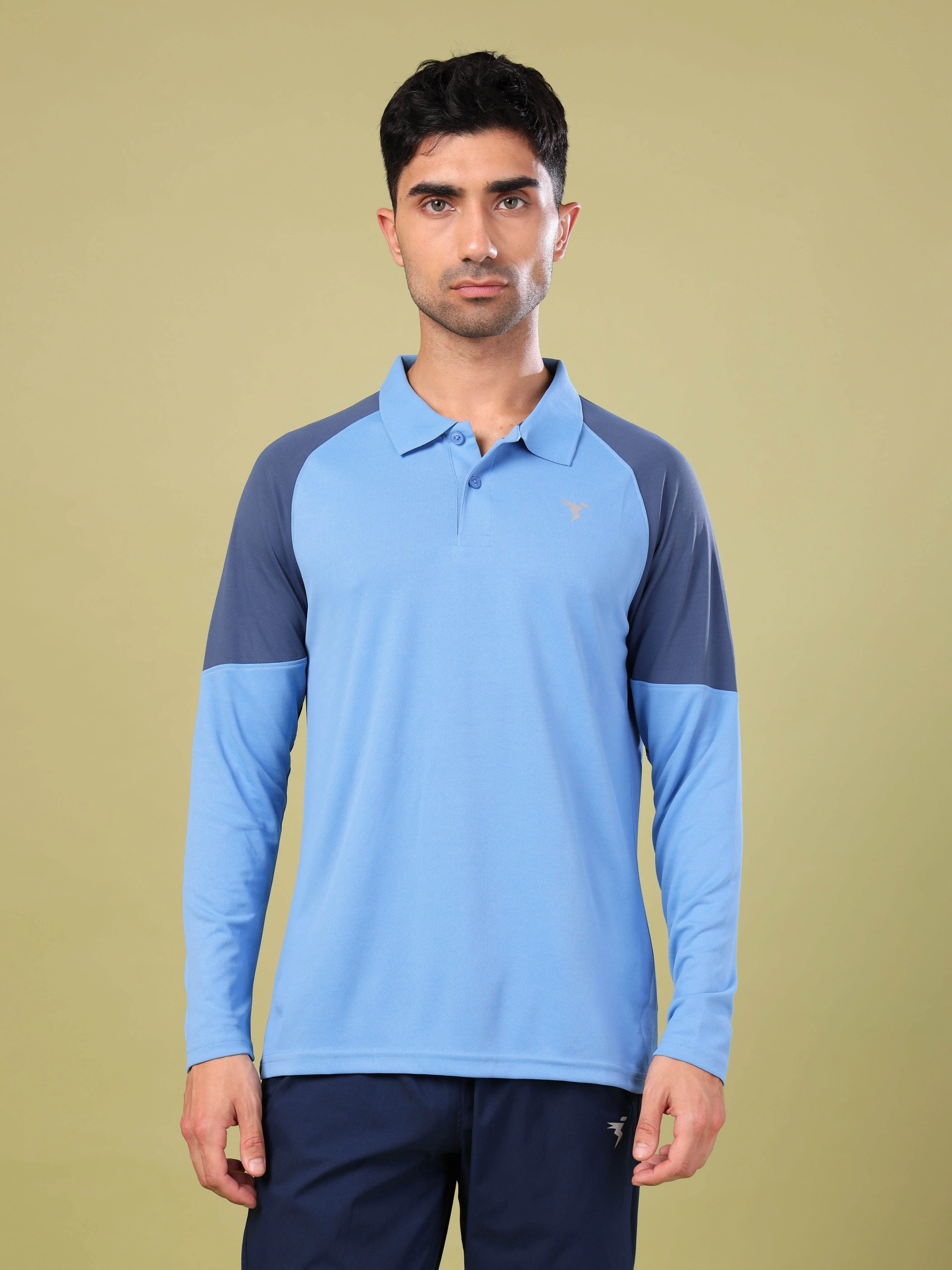 Men Colorblock Slim Fit Polo T-shirt with TECHNO COOL 