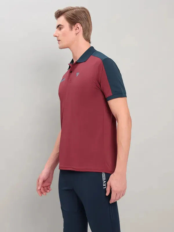 Men Colorblock Slim Fit Polo T-shirt with TECHNO COOL 