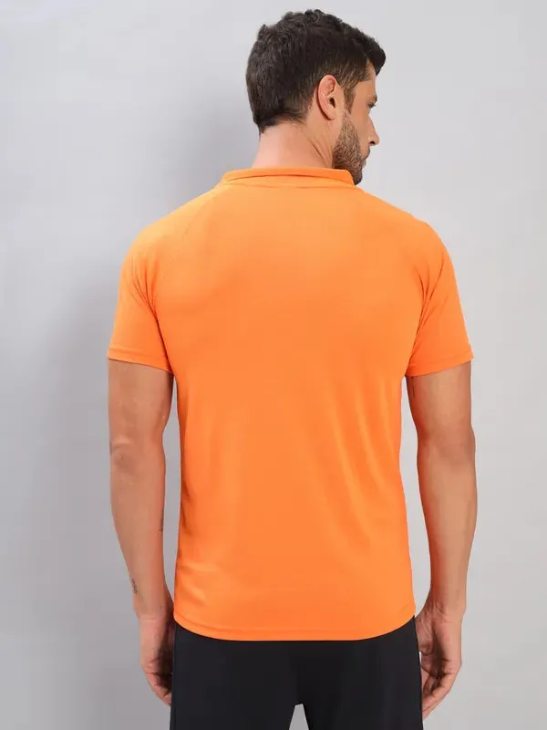 Men Colorblock Slim Fit Polo T-shirt with TECHNO COOL 