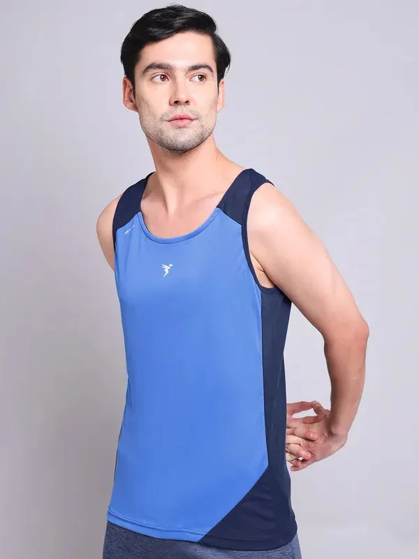 Men Colorblock Slim Fit Scoop Neck Innerwear Vest with TECHNO COOL 