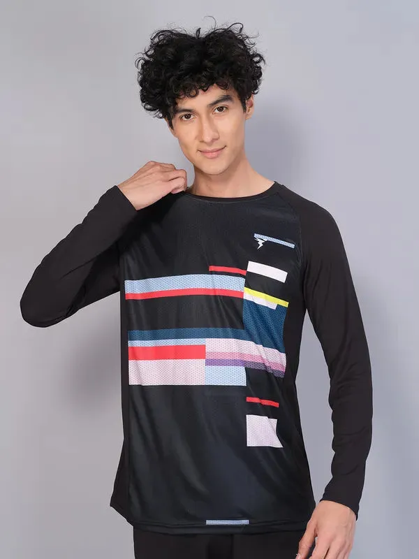 Men Geometric Slim Fit Crew Neck T-shirt with TECHNO COOL