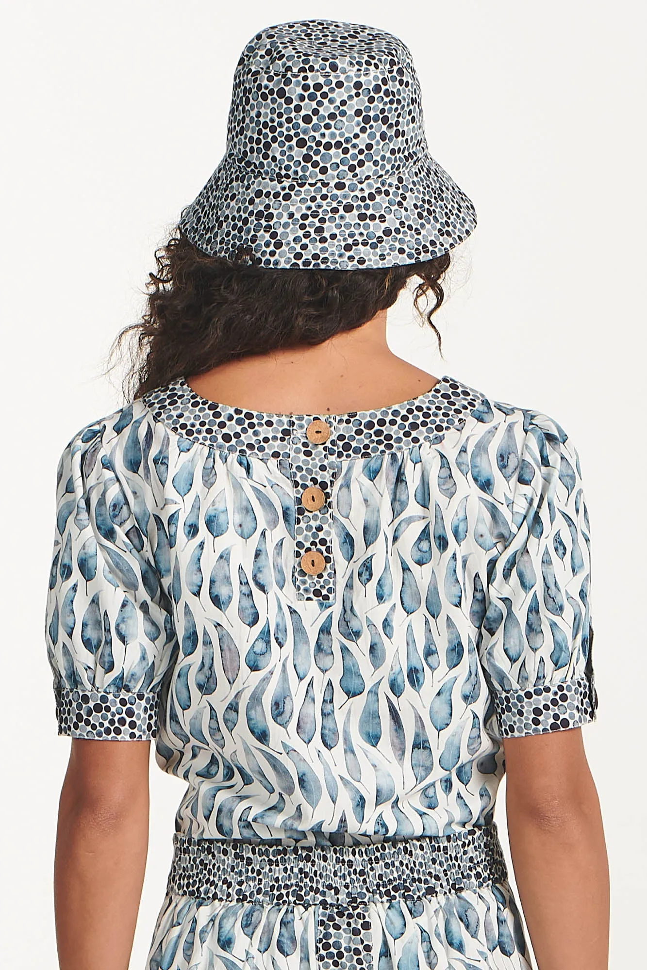 Reversible Bucket Hat Leafy Spots